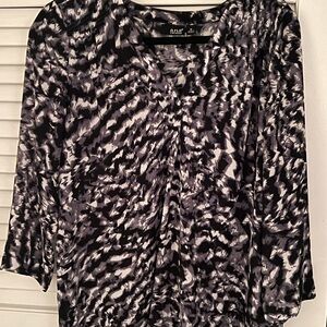 a.n.a Black and White Ruched 3/4 Sleeve Blouse